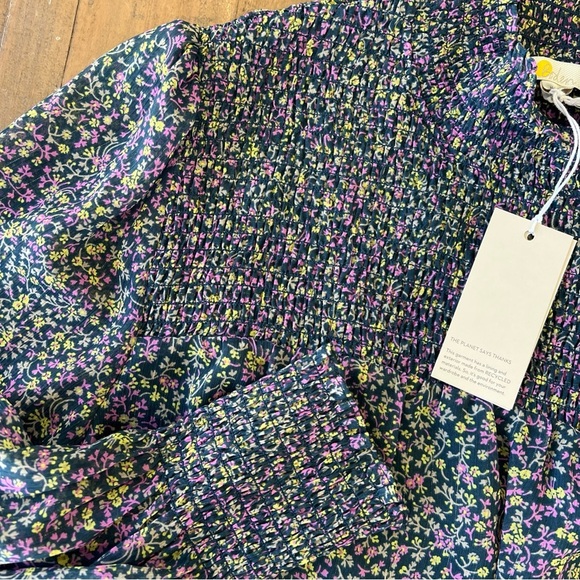 Boden Smocked Yoke Metallic Stripe Floral Mock Neck Preppy Size 12 Dress Belted - Picture 5 of 11